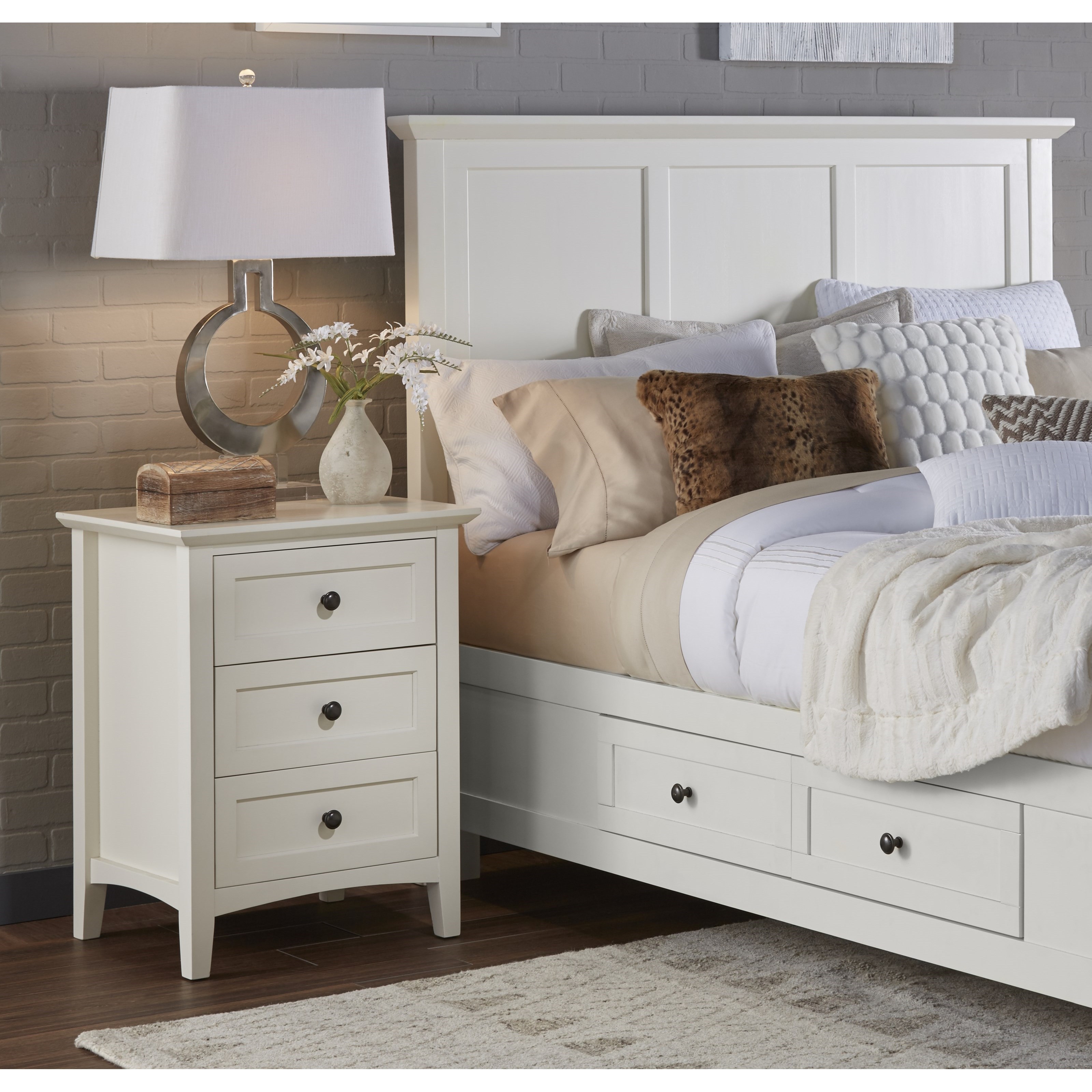 Modus International Paragon Shaker Style 3Drawer Nightstand Made from